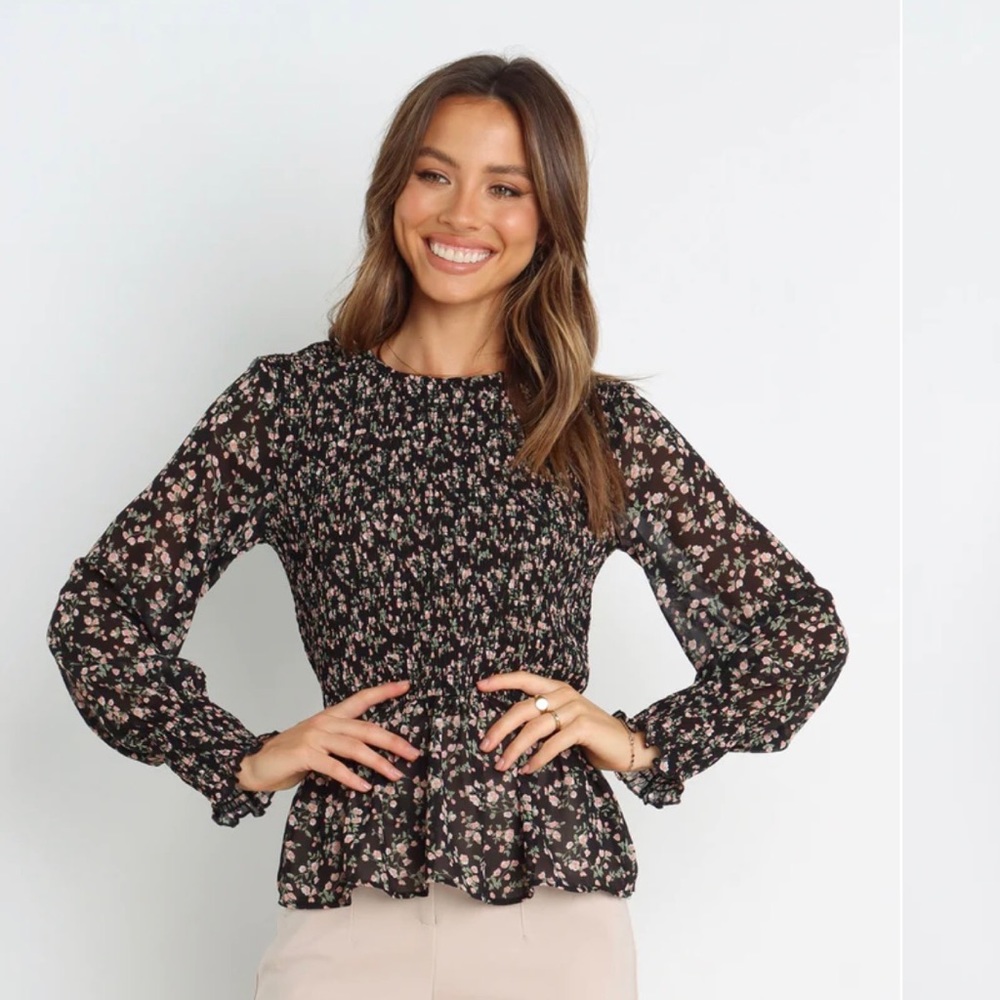 NWT Petal & Pup Sekani Top